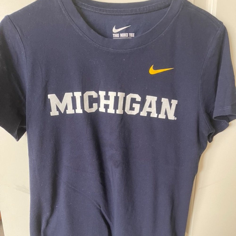 Nike University of Michigan Dri-Fit Athletic Cut L T-Shirt